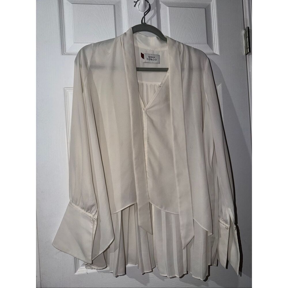 Misha nonoo - Picture 2 of 5